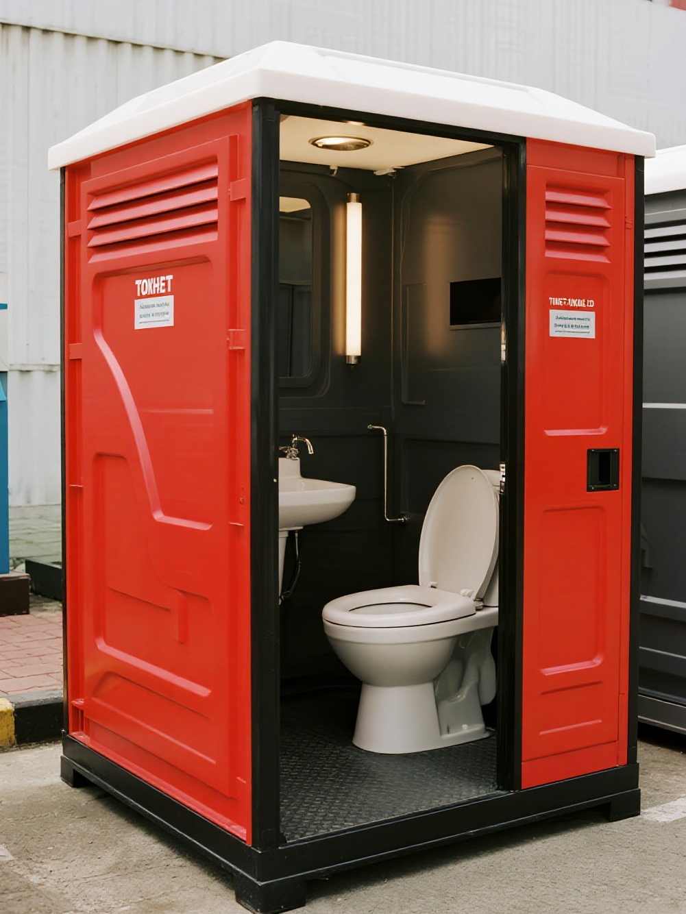 Toilet Portable dengan Wastafel